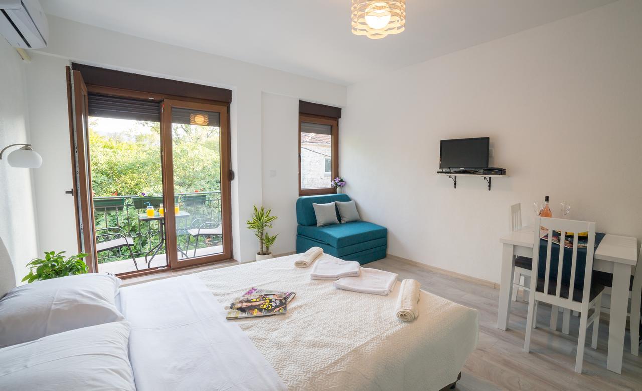 Vasiliki Apartment Virpazar Bagian luar foto