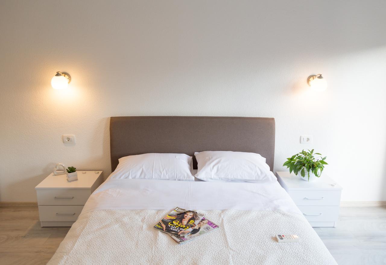 Vasiliki Apartment Virpazar Bagian luar foto